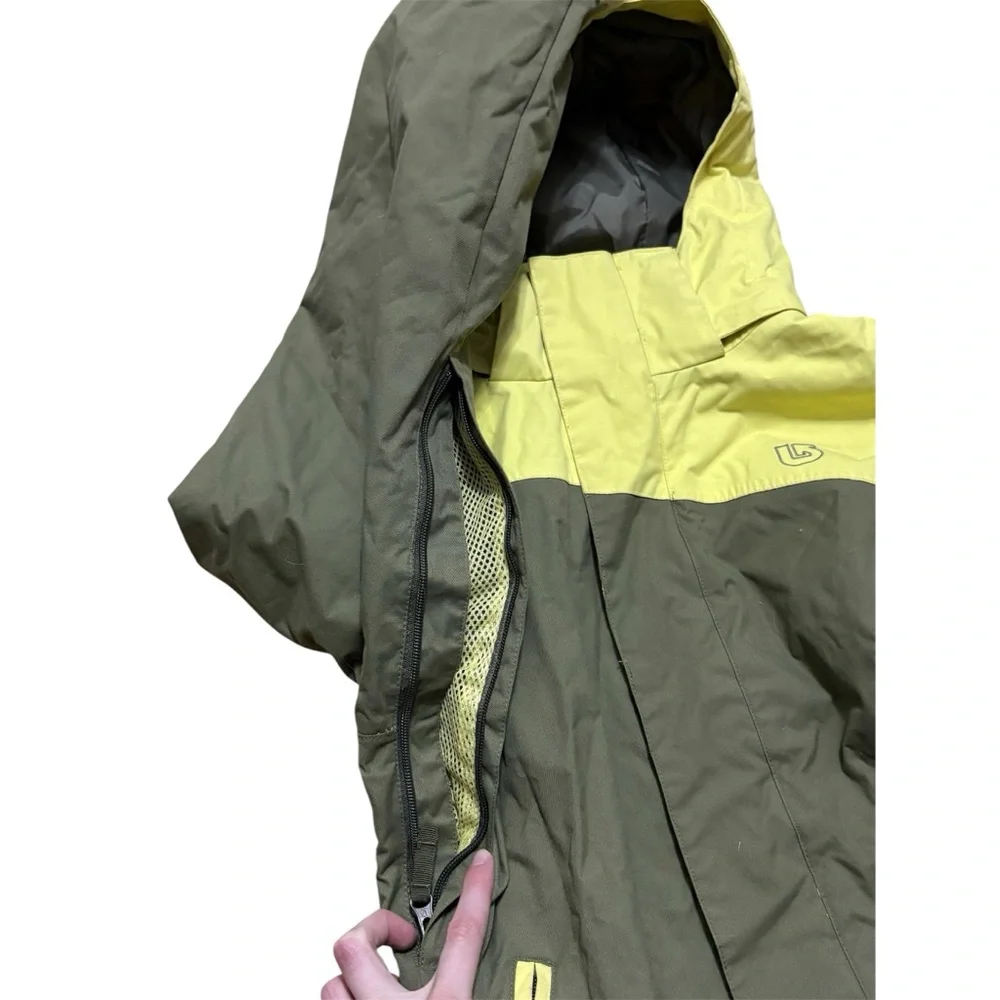 Burton olive green and lemon yellow ski/snowboard winter coat - Picture 7 of 10